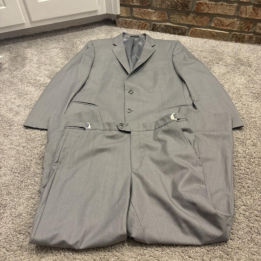 Pronto Uomo 100% Wool Gray Suit Jacket 43R Pants 38R  Adjustable Sharkskin? Grey